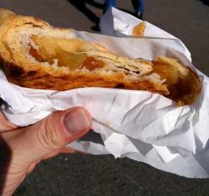 My yummy apple pocket pie... 