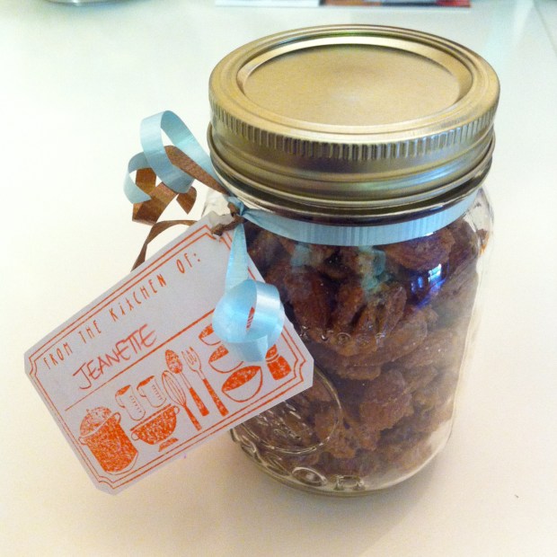 Use any mix of nuts you like, i just happened to have lots of almonds and pecans in stock.